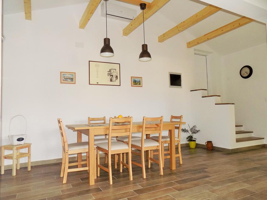 Apartment Thea Pula Dış mekan fotoğraf